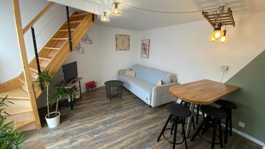 Retour Aux Sources Apartment Роаян Екстериор снимка